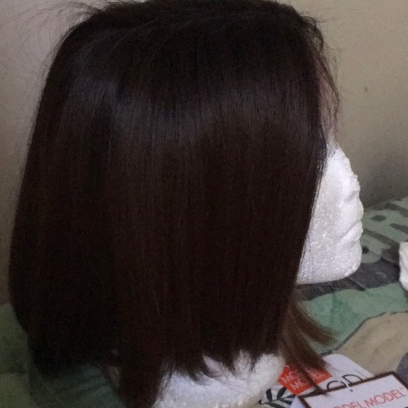 New Lace Front Wig Never Been Worn - Picture 2 of 4